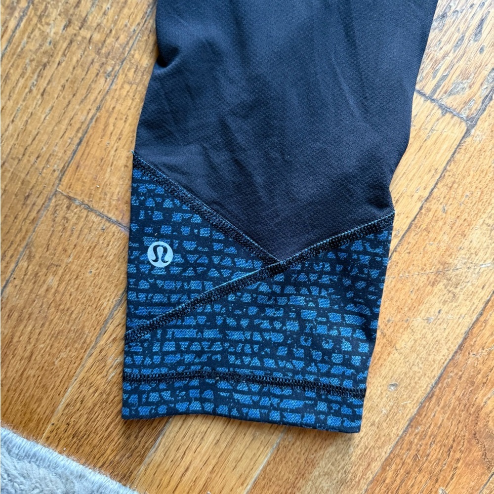 Lululemon Deep Breath Cropped Leggings Shatter Weaver Desert Teal Alberta Lake - Picture 3 of 4